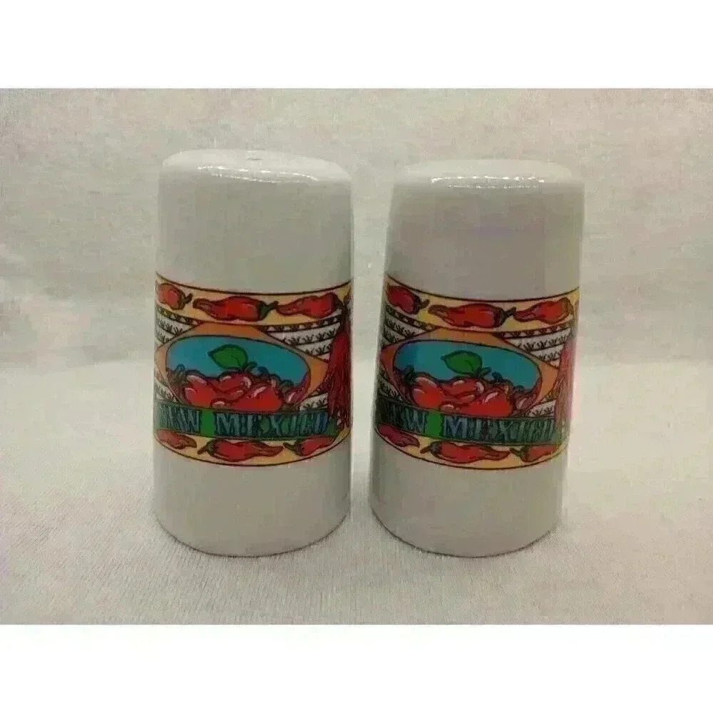Vintage Salt Pepper Shaker Set New Mexico Souvenir Collectable Kitchen Decor